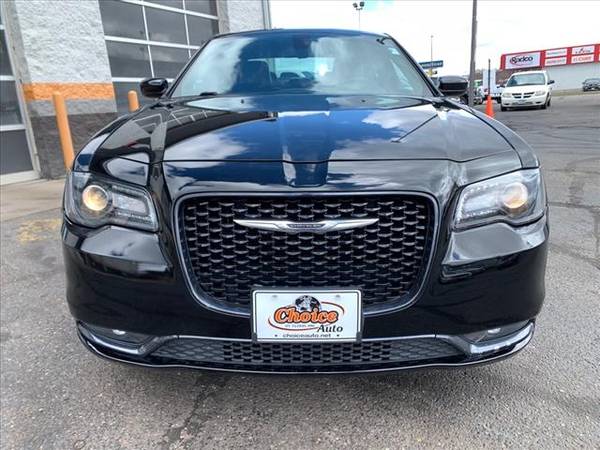 2017 Chrysler 300 Series S Chrysler 300 Series 799 DOWN DELIVER S ! for sale in ST Cloud, MN – photo 7