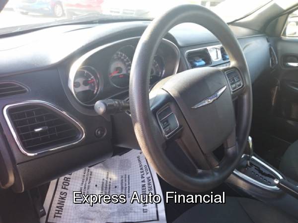 2012 Chrysler 200 4dr Sdn LX for sale in Grand Prairie, TX – photo 6