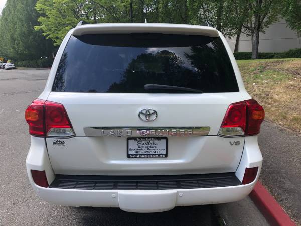 2015 Toyota Land Cruiser 4WD --Navi, DVD, 1owner, Loaded, Clean title- for sale in Kirkland, WA – photo 6