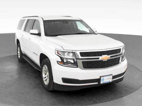 2020 Chevy Chevrolet Suburban LT Sport Utility 4D suv White -... for sale in Chicago, IL – photo 16