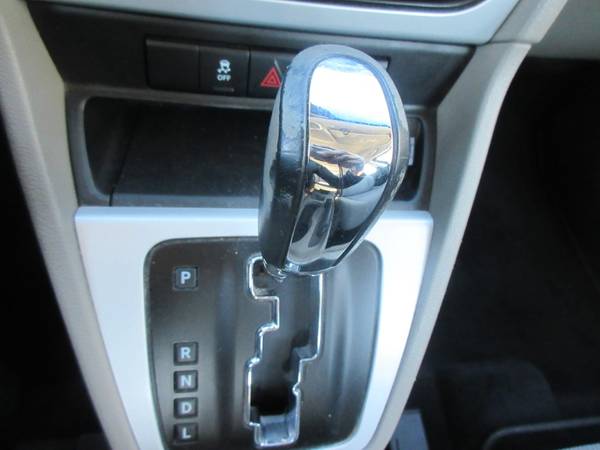 2011 Dodge Caliber SXT - Automatic/Wheels/Low Miles - SALE PRICED!!... for sale in Des Moines, IA – photo 16