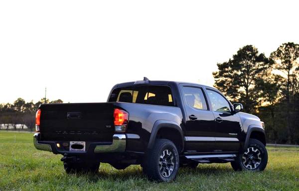 2017 Toyota Tacoma TRD Off Road (Black Onyx) - cars & trucks - by... for sale in Waxhaw, SC – photo 2