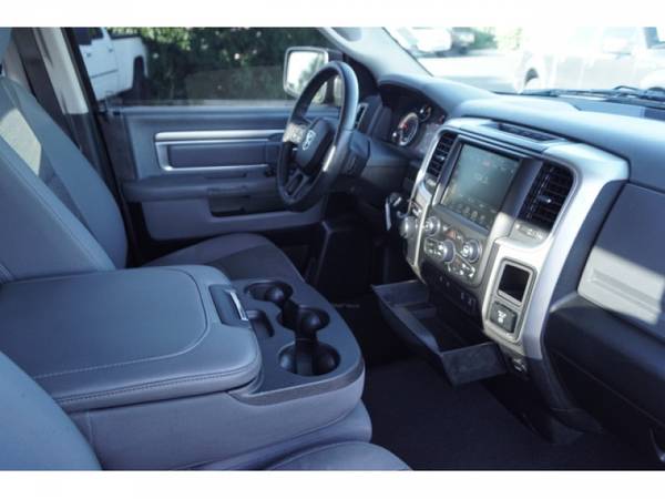 2017 Dodge Ram 1500 BIG HORN 4X2 QUAD CAB 64 Passenger for sale in Glendale, AZ – photo 14