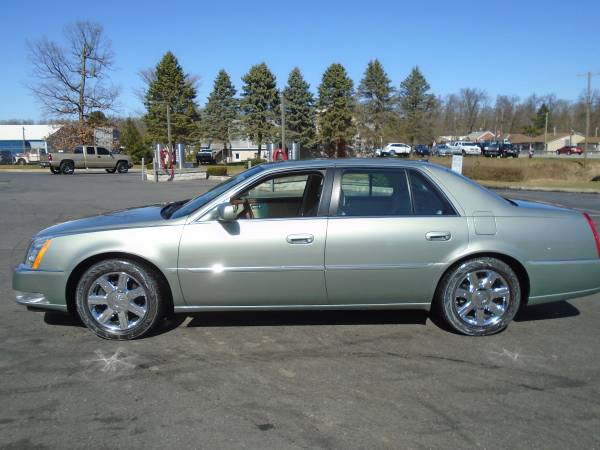 2006 CADILLAC DTS - - by dealer - vehicle automotive for sale in Elizabethtown, PA – photo 2