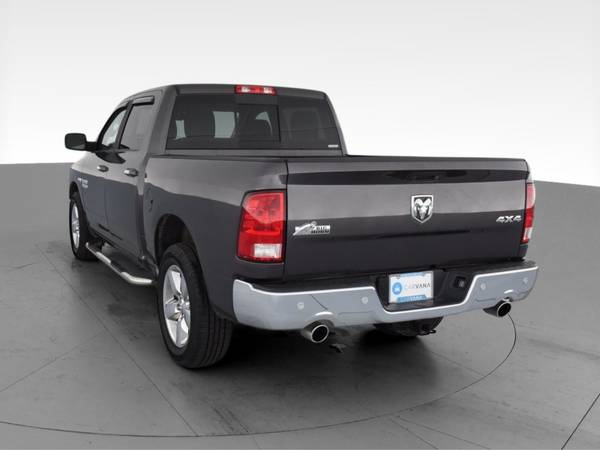 2017 Ram 1500 Crew Cab SLT Pickup 4D 5 1/2 ft pickup Gray - FINANCE... for sale in Rockford, IL – photo 8