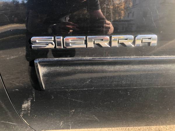 2010 GMC Sierra 1500 4WD Crew Cab 143.5" SLE - cars & trucks - by... for sale in Hampstead, ME – photo 15