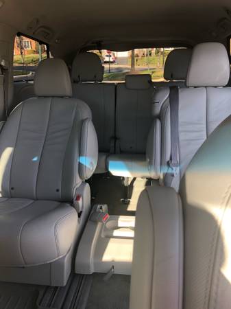 2011 Toyota Sienna XLE Premium - cars & trucks - by owner - vehicle... for sale in Haymarket, District Of Columbia – photo 5