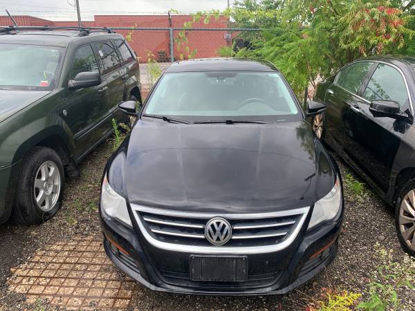 2010 Volkswagen CC Sport......... Repairable - cars & trucks - by... for sale in Cleveland, OH – photo 3