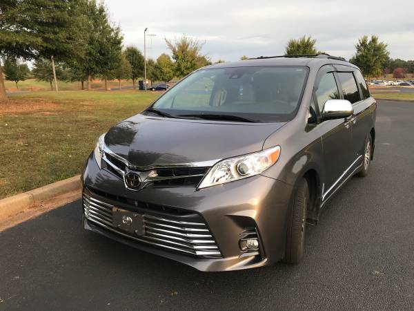 2018 toyota sienna for sale in Boiling Springs, SC – photo 12