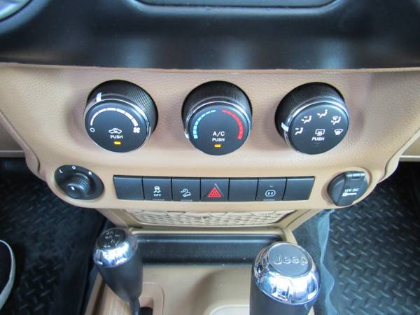 2012 Jeep Wrangler Unlimited Sahara for sale in Cullman, AL – photo 18