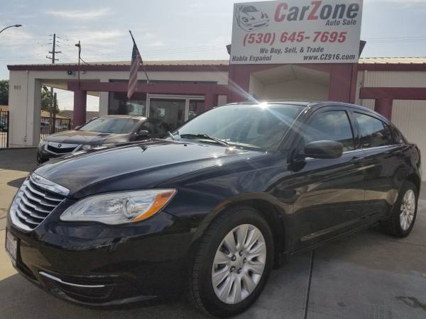 ///2013 Chrysler 200//49k Miles!//Gas Saver//Automatic//Very Clean/// for sale in Marysville, CA