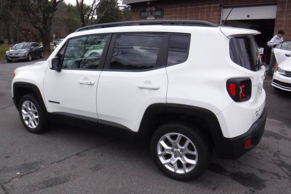 2016 Jeep Renegade Sport.....LOW MILEAGE, Loaded, Sunroof - cars &... for sale in Orange, MA – photo 8