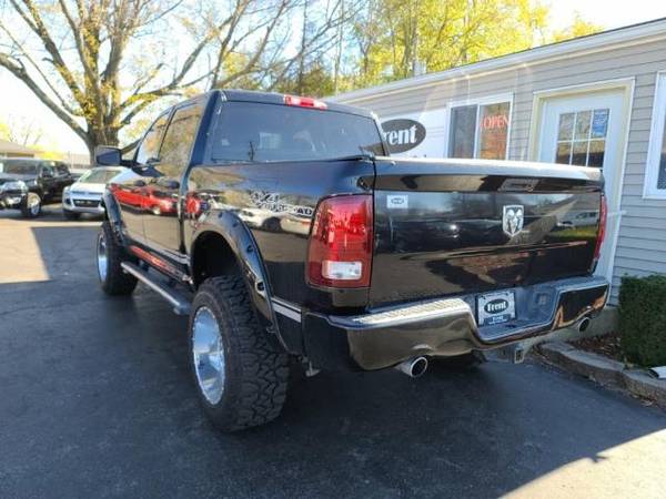 2014 RAM 1500 4WD Crew Cab 140.5 Express - cars & trucks - by dealer... for sale in Kokomo, IN – photo 4