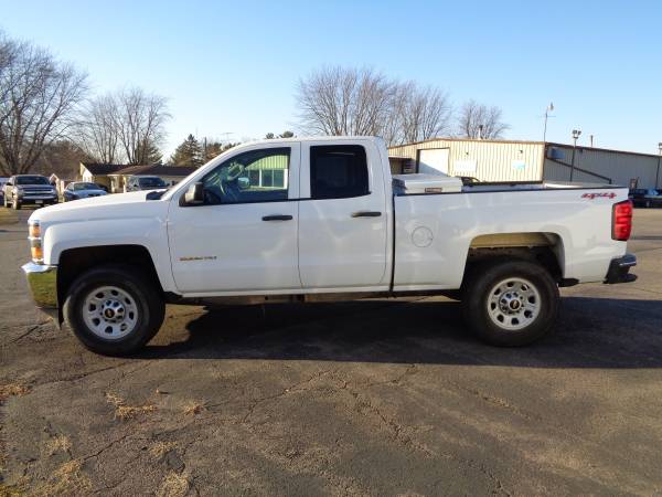 2015 Chevrolet Silverado 2500HD RUST FREE SOUTHERN GREAT PRICE -... for sale in Loyal, WI – photo 2