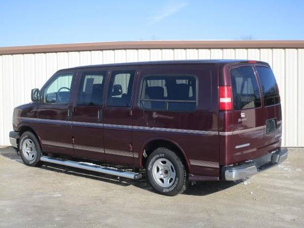 2003 Chevrolet Express 1500 Conversion - cars & trucks - by dealer -... for sale in Wilmington, OH – photo 5