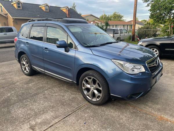 2015 Subaru Forester all wheel drive automatic gas saver leather for sale in Portland, OR – photo 2