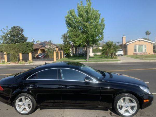 2008 Mercedes-Benz CLS-Class CLS 550 Coupe 4D - FREE CARFAX ON EVERY... for sale in Los Angeles, CA – photo 7