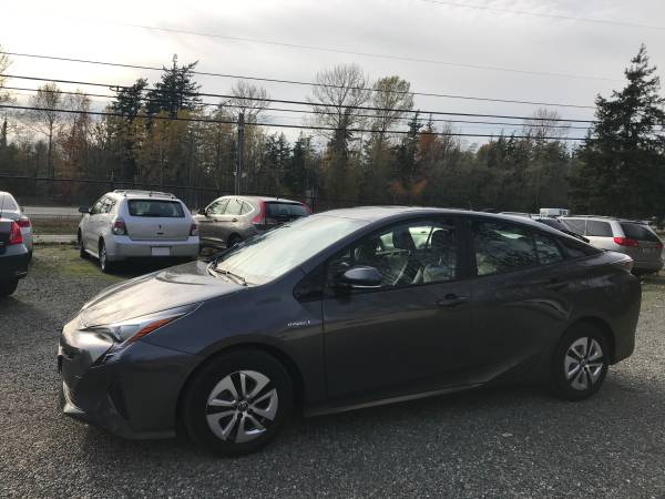 2017 Toyota Prius Three Hatchback for sale in Bellingham, WA – photo 8