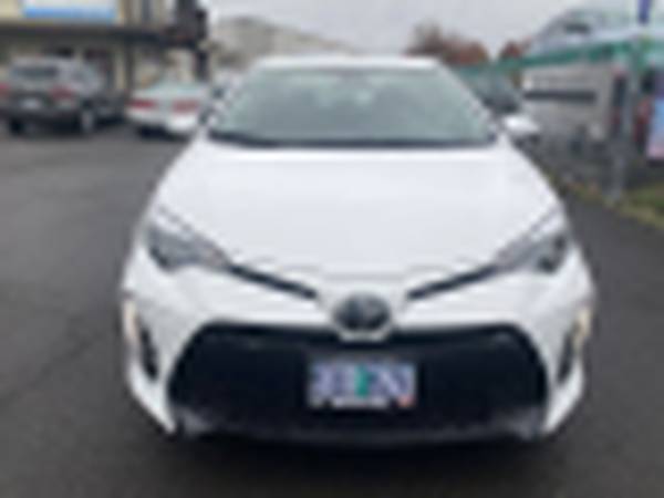 2018 Toyota Corolla - Financing Available! - cars & trucks - by... for sale in Dallas, OR – photo 2