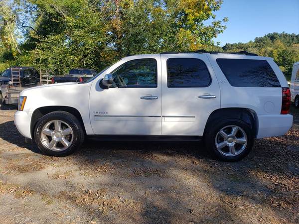 10 Chevy Tahoe LTZ 4x4/AWD Luxury 7 Pass!5 Yr 100K Warranty INCLUDED!! for sale in Methuen, NH – photo 4