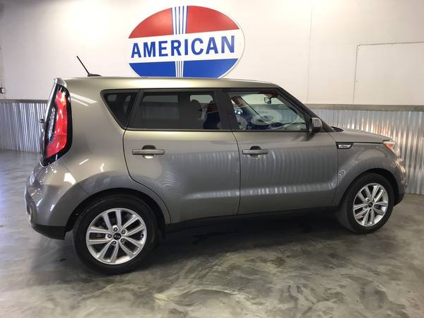 2018 KIA SOUL + EDT!! ONLY 29,788 MILES!!!! 30+ MPG!!!! 1 OWNER!!!! for sale in Norman, KS – photo 6