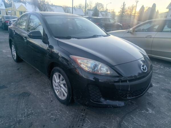 2013 MAZDA MAZDA3 I TOURING - - by dealer - vehicle for sale in milwaukee, WI – photo 2