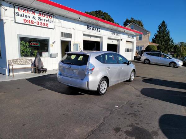 Wow! A 2012 Toyota Prius v with 167,800 Miles-Hartford - cars &... for sale in West Haven, CT – photo 6