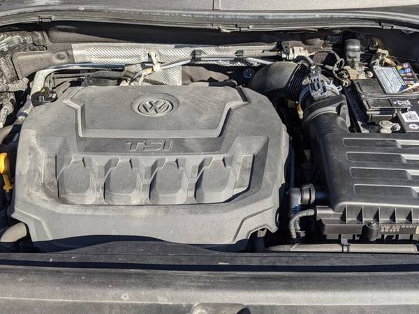 2018 Volkswagen Tiguan SE SKU: JM078044 SUV - - by for sale in Buford, GA – photo 24