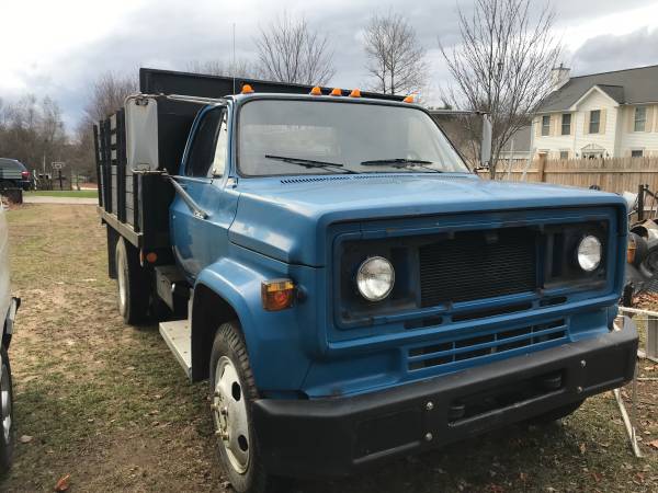 ✅☮️✅ Big Blue Chevy Rack/Dump / Good farm truck ! ✅☮️✅ - cars &... for sale in Concord, MA – photo 10
