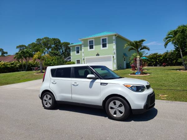 2016 Kia Soul SUV - - by dealer - vehicle for sale in Port Saint Lucie, FL – photo 2