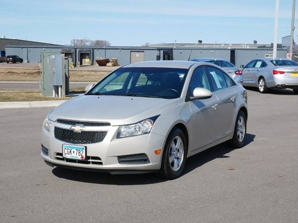 2012 Chevrolet Chevy Cruze LT w/1LT - - by dealer for sale in Cambridge, MN – photo 4