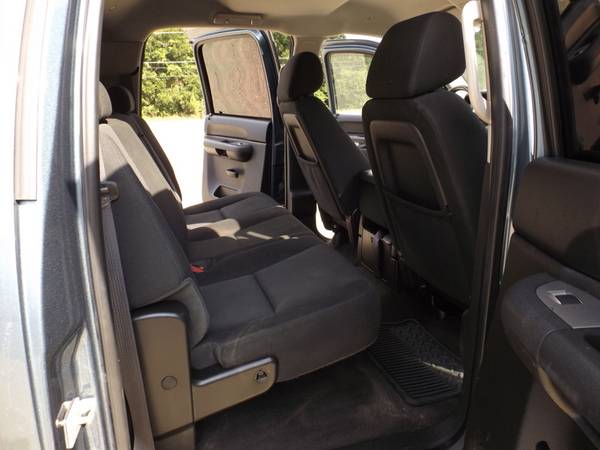 2014 Chevrolet Silverado 2500HD Duramax Turbo Diesel 4x4 Flatbed for sale in Kathleen, GA – photo 13