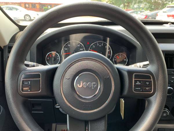 2012 Jeep Liberty 4X4!!! PRICED TO MOVE!!! for sale in Matthews, NC – photo 17