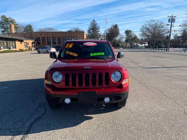 2016 Jeep Patriot - cars & trucks - by dealer - vehicle automotive... for sale in Roslyn Heights, NY