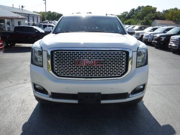 2015 GMC YUKON DENALI 3RD ROW LEATHER DVD NEW TIRES kansas city south for sale in Harrisonville, MO – photo 14