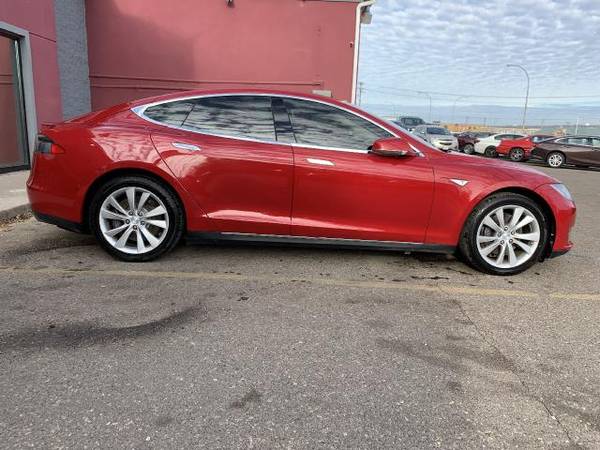 2014 Tesla Model S 4dr Sdn 60 kWh Battery - cars & trucks - by... for sale in South St. Paul, MN – photo 8