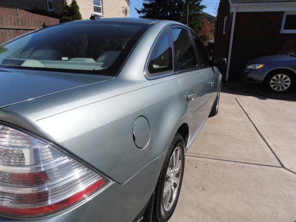 salvage/rebuildable, 2008 TAURUS,, SEL ..SALE PENDING... for sale in White Oak, PA – photo 4