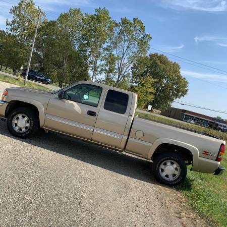2007 GMC Sierra 1500 SLT - cars & trucks - by dealer - vehicle... for sale in Plymouth, IN – photo 4