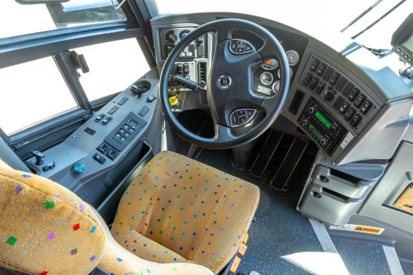2012 MCI J4500 Motorcoach Bus - Great Condition - - by for sale in Honolulu, CA – photo 3