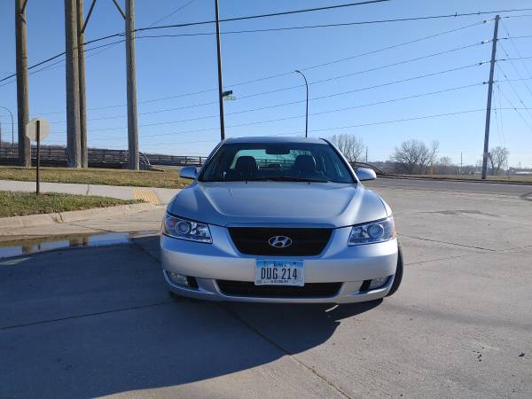 Hyundai Sonata - cars & trucks - by owner - vehicle automotive sale for sale in Sioux City, IA – photo 3