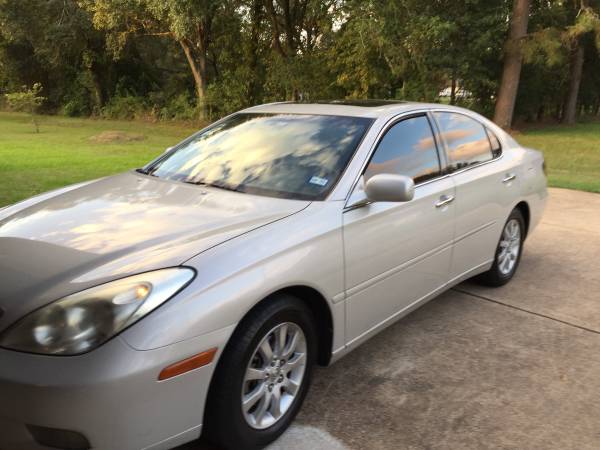 SILVER 2004 Lexus ES330 interior and exterior good condition - $2950 ( for sale in Houston, TX – photo 3