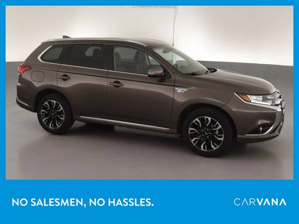 2018 Mitsubishi Outlander PHEV SEL Sport Utility 4D suv Brown for sale in Youngstown, OH – photo 11
