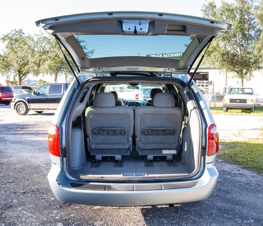 2004 CHRYSLER TOWN & COUNTRY - cars & trucks - by dealer - vehicle... for sale in largo, FL – photo 8