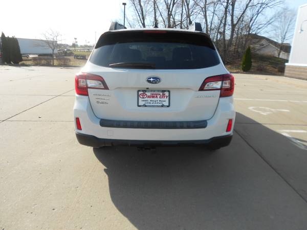 2016 Subaru Outback 2.5i Limited - cars & trucks - by dealer -... for sale in Iowa City, IA – photo 7