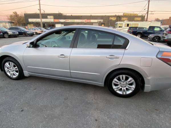 2010 NISSAN ALTIMA 2.5S SILVER - cars & trucks - by owner - vehicle... for sale in Capitol Heights, District Of Columbia – photo 3