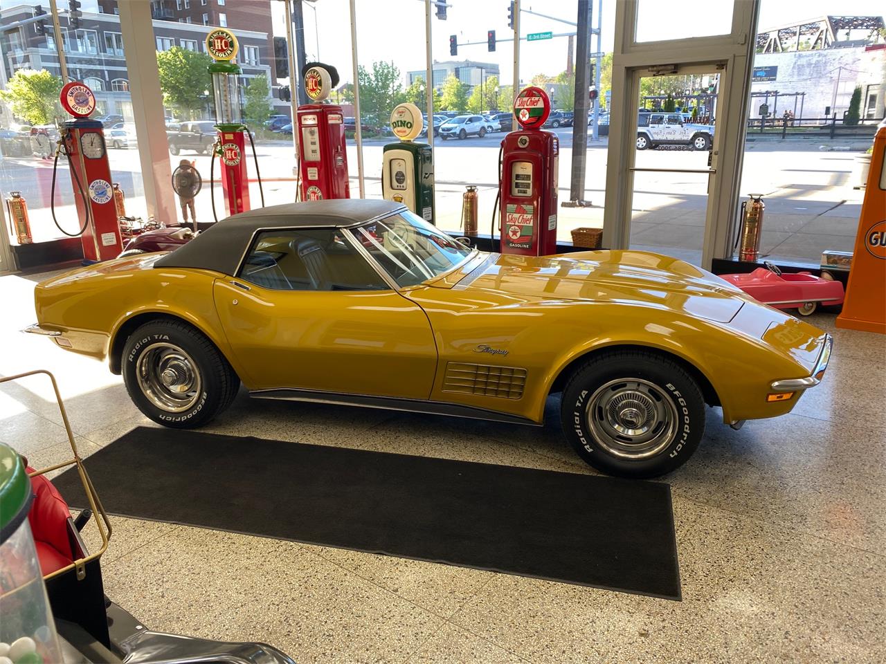 1972 Chevrolet Corvette for sale in Davenport, IA – photo 2