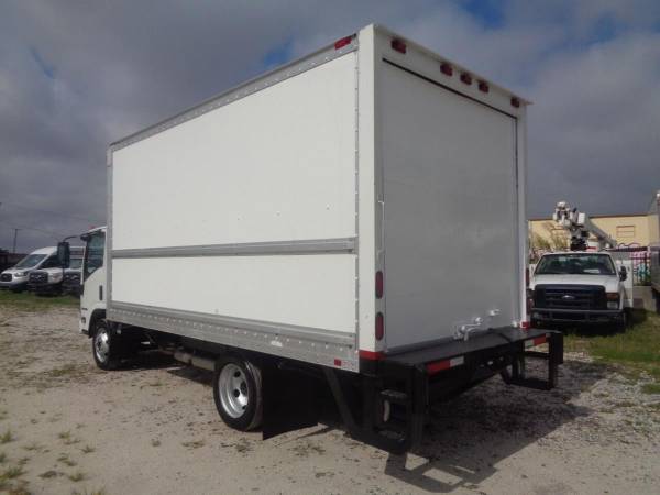 2014 Isuzu NPR-HD Reg Cab Tilt 16ft Box Truck w/ Lift Gate... for sale in Hialeah, FL – photo 4