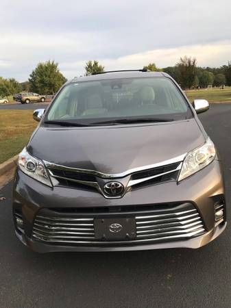 2018 toyota sienna for sale in Boiling Springs, SC – photo 4