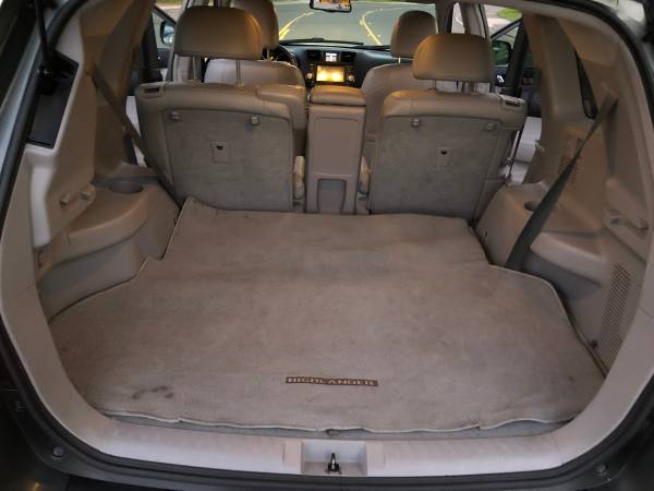 2010 TOYOTA HIGHLANDER LIMITED FWD. POWER LOADED SUPER CLEAN !!! for sale in Sacramento , CA – photo 23