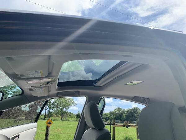 2015 Toyota Prius Hybrid 3 Solar Sunroof Pkg Navigation Camera -... for sale in Lutz, FL – photo 16